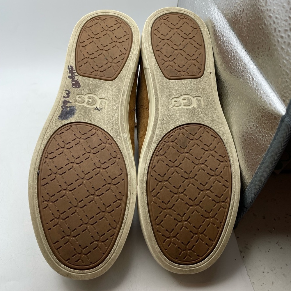 UGG Taya Brown Suede Sherpa lined Sneakers size 7.5 - Picture 8 of 9